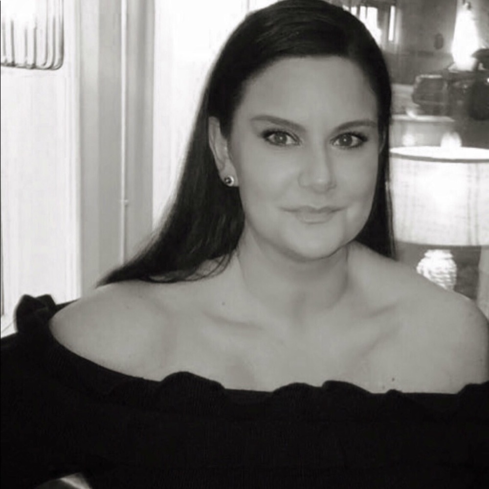 Meet your Posher, Christy